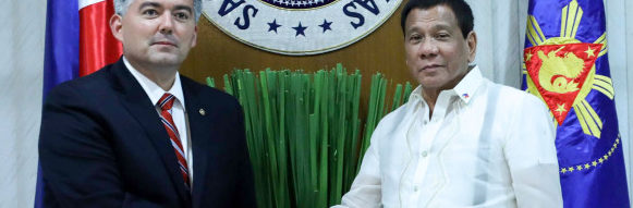 This Photo Aged Like Fine Milk (Don’t Cozy Up to Murderous Dictators)