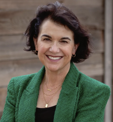 Eileen Laubacher Posts Bonkers Fundraising Numbers in CO-04